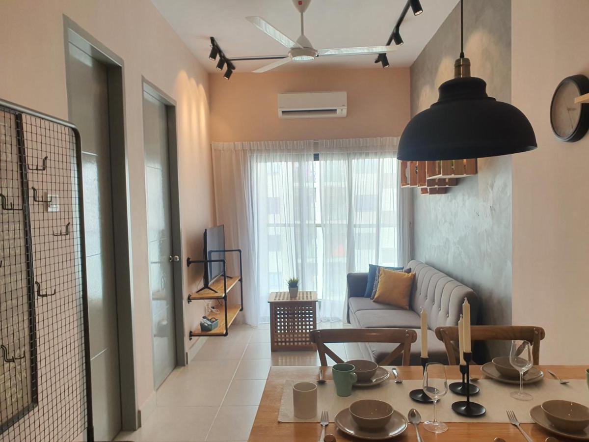 Cozy 2 Bedrooms 4 Pax Menjalara Near Desa Park City Куала Лумпур Екстериор снимка