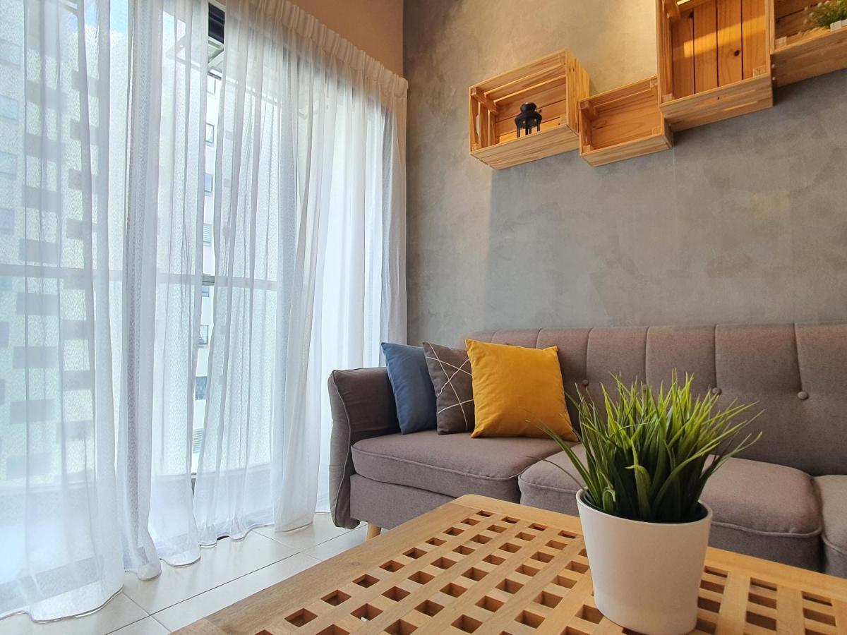 Cozy 2 Bedrooms 4 Pax Menjalara Near Desa Park City Куала Лумпур Екстериор снимка