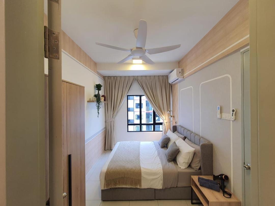 Cozy 2 Bedrooms 4 Pax Menjalara Near Desa Park City Куала Лумпур Екстериор снимка