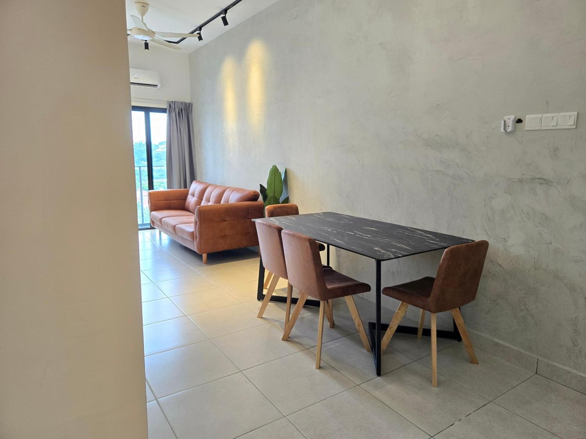 Cozy 2 Bedrooms 4 Pax Menjalara Near Desa Park City Куала Лумпур Екстериор снимка