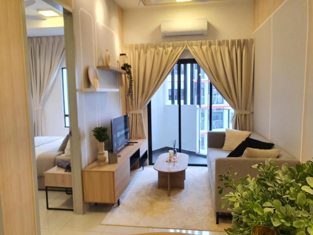 Cozy 2 Bedrooms 4 Pax Menjalara Near Desa Park City Куала Лумпур Екстериор снимка